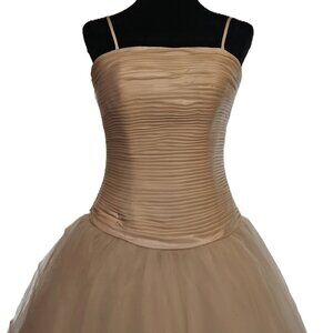 The DaVinci White Wedding Dress 10